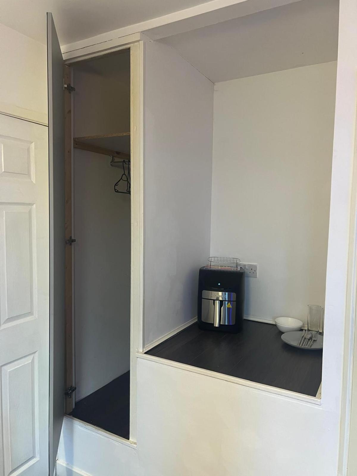 Deluxe Ensuite Double Room With Ensuite 考文垂 外观 照片